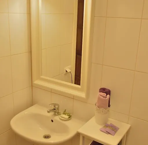 Lavandula בית הארחה