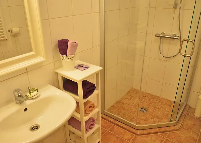 בית הארחה Lavandula 3*