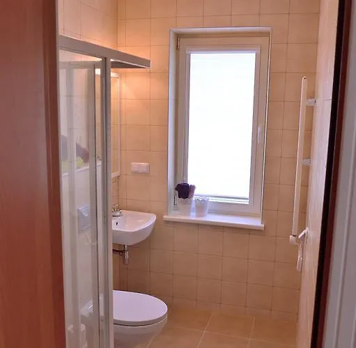 Lavandula בית הארחה פלאנגה