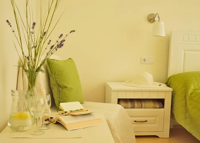 בית הארחה Lavandula 3*