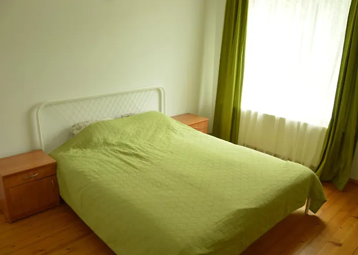 Lavandula בית הארחה פלאנגה